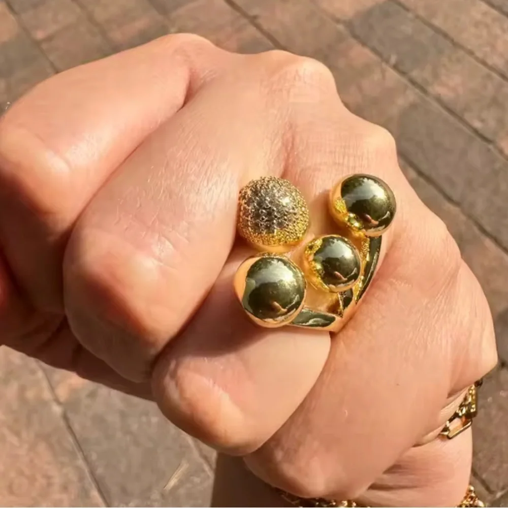 Ball Gold Multi-Sphere Pavé Ring